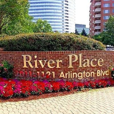 1121 Arlington Blvd #602, Arlington, VA 22209