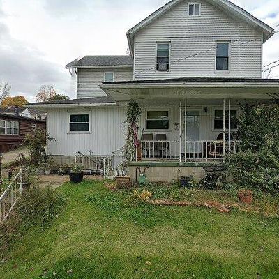 113 Pittsburgh Rd, Bentleyville, PA 15314