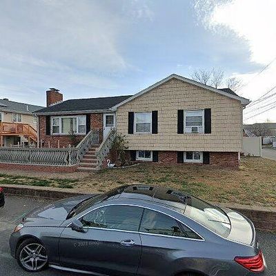 114 Geneva St, Revere, MA 02151