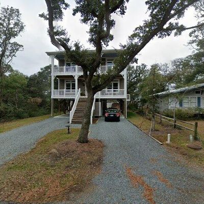 115 Se 75th Street Oak Island, Island, NC 28465