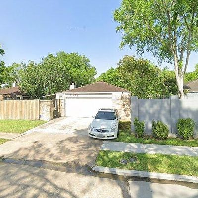 11627 Bowlan Ln, Houston, TX 77035