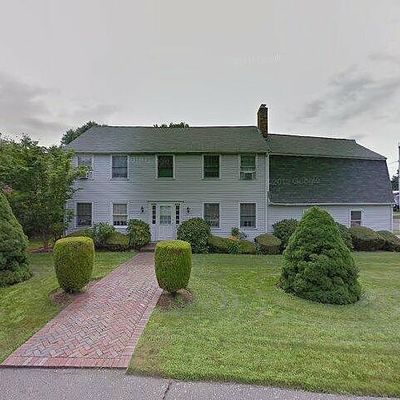 117 Esty Farm Rd, Newton Center, MA 02459