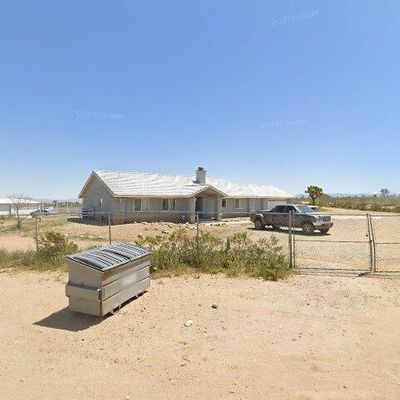 11727 Oxford Rd, Phelan, CA 92371