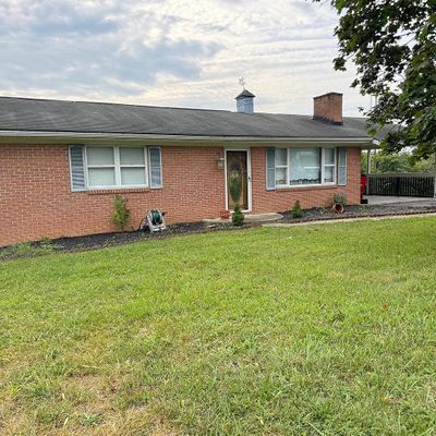 11731 Cedar Ridge Rd, Williamsport, MD 21795