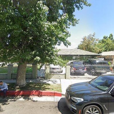 11750 Garber St, Lake View Terrace, CA 91342