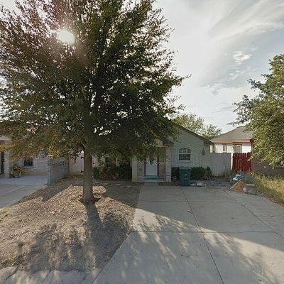 11816 Fawn Dr, Laredo, TX 78045