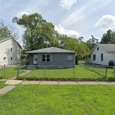 1183 Broadway, Benton Harbor, MI 49022