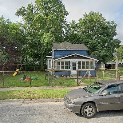 119 W Smith St, Buchanan, MI 49107