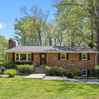 11929 Waples Mill Rd, Oakton, VA 22124