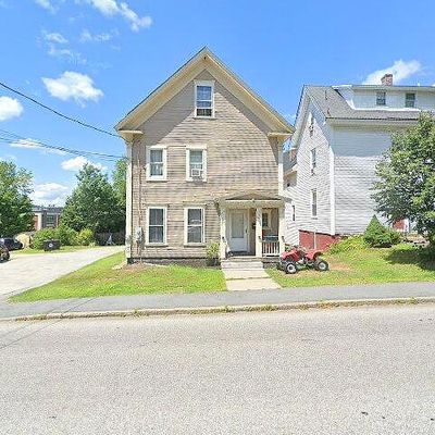 12 Maple St #14, Newport, NH 03773