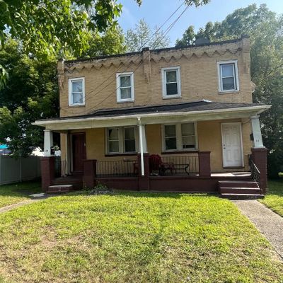 12 W Charleston Ave, Lawnside, NJ 08045