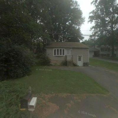 120 Antietam Rd, Temple, PA 19560