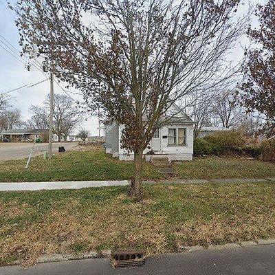 120 Dewitt Ave, Mattoon, IL 61938