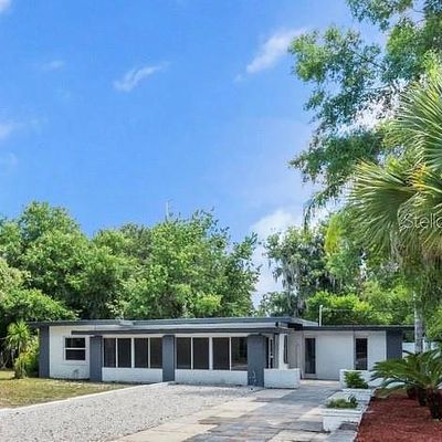 120 E Wilt Ave, Eustis, FL 32726