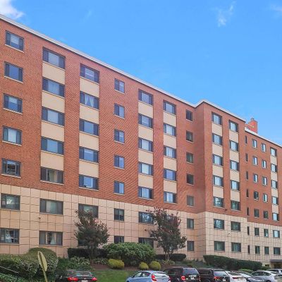 1200 S Arlington Ridge Rd #408, Arlington, VA 22202