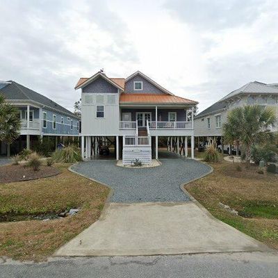 106 Ne 50th Street Oak Island, Island, NC 28465