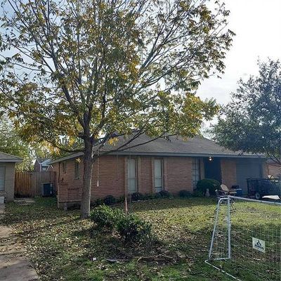 10710 Concho St, Houston, TX 77072