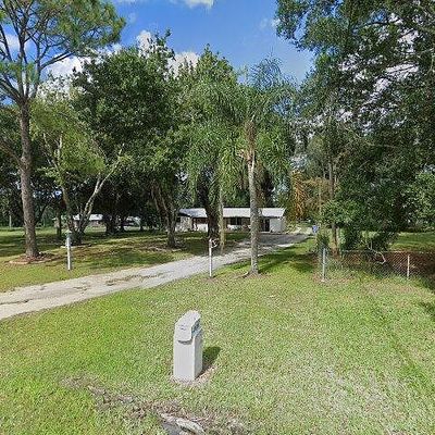 10806 Dixon Dr, Riverview, FL 33579