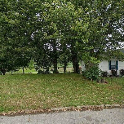 109 N Elm St, Sugar Grove, OH 43155