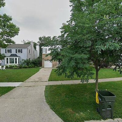 109 Southcote Rd, Riverside, IL 60546