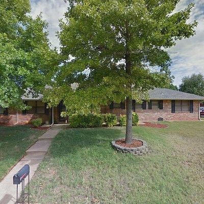 10900 Bluff Creek Dr, Oklahoma City, OK 73162