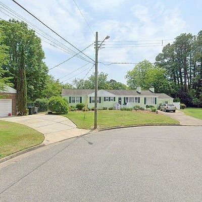 11 Commander Dr, Hampton, VA 23666