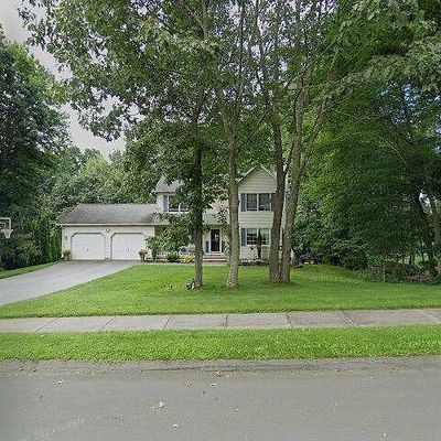 11 Doris Rd, Bristol, CT 06010