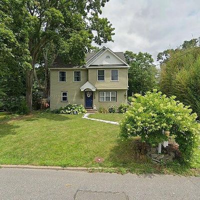 11 Elm Dr, Neptune, NJ 07753