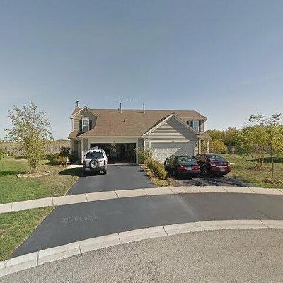 1101 Spinnaker St, Pingree Grove, IL 60140