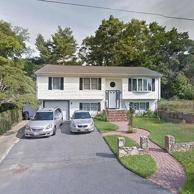 1103 Sheffield St, New Bedford, MA 02745