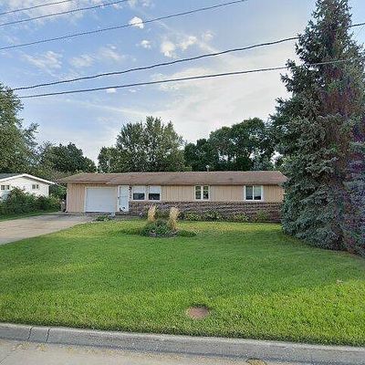 1104 High Rd, Norwalk, IA 50211