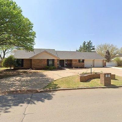 1105 N Lusk Ave, Elk City, OK 73644