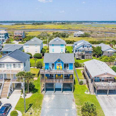 1109 N Topsail Dr, Holly Ridge, NC 28445