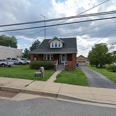 111 W Baltimore St, Taneytown, MD 21787