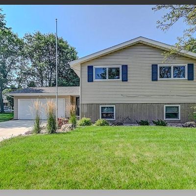 1110 S Thompson Dr, Madison, WI 53716