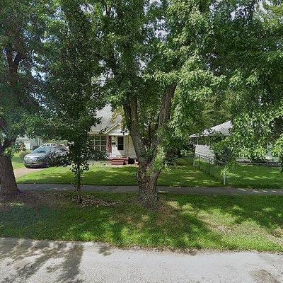 1280 Bishop Ave, Benton Harbor, MI 49022