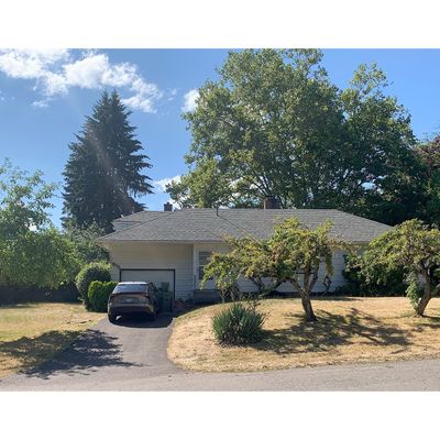 12850 Alto Park Rd, Lake Oswego, OR 97034