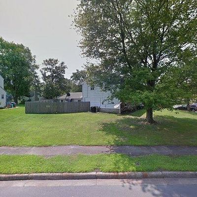 129 Glenbrook Dr, Mount Laurel, NJ 08054