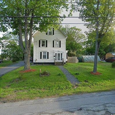 13 Summit St, Fairfield, ME 04937