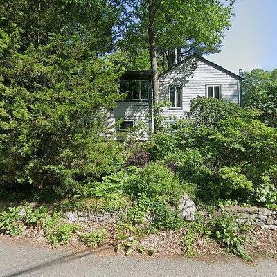 130 Eastern Rd, Putnam Valley, NY 10579