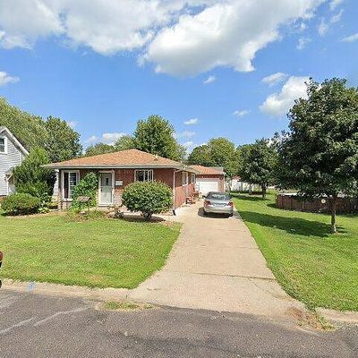 1316 S 8 Th St, Pekin, IL 61554