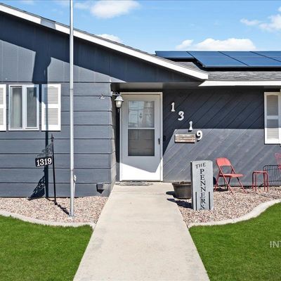 1319 Larch St, Caldwell, ID 83605