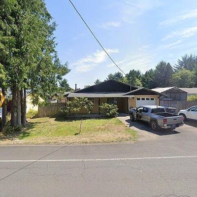 1325 S Crestline Dr, Waldport, OR 97394