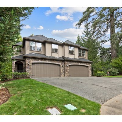 13457 Auburn Ct, Lake Oswego, OR 97035