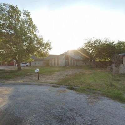 135 Tenderfoot Trl, Del Rio, TX 78840