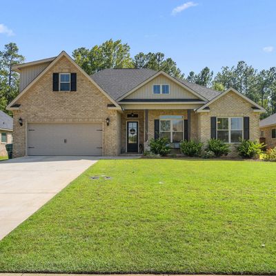 136 Silverside Dr, Perry, GA 31069