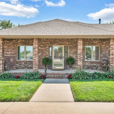 137 W Silknitter, Rose Hill, KS 67133