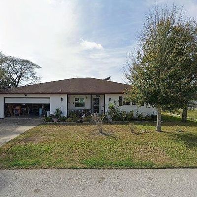 13815 San Juan Ave, Hudson, FL 34667