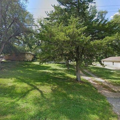 13835 2 Nd St, Pekin, IL 61554