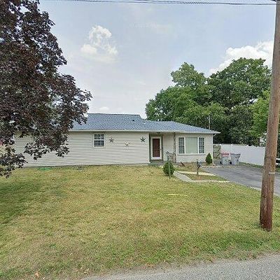 1398 S Maple Dr, Vineland, NJ 08360